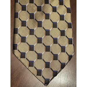 Edwards Signature Gold Black 100% Silk Men’s Neck Tie Made In China